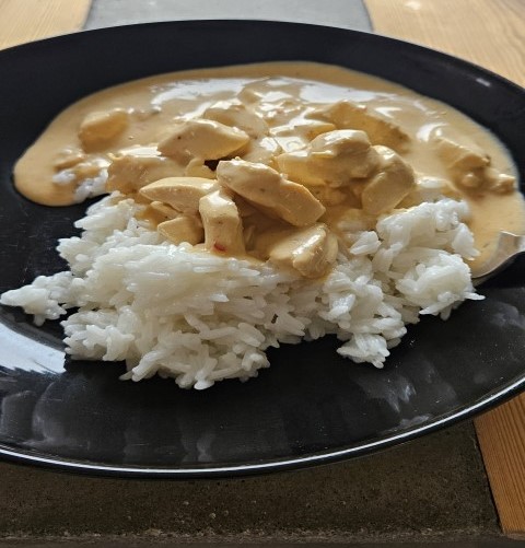 Kyckling med sweetchili och kokosris